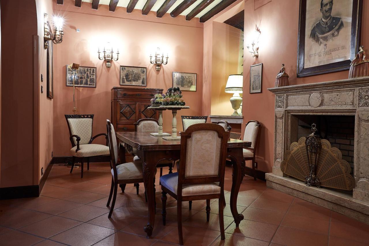 Albergo Trattoria Il Leone Pomponesco Exterior foto