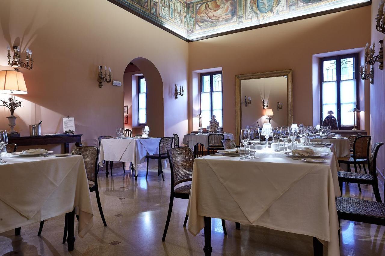 Albergo Trattoria Il Leone Pomponesco Exterior foto