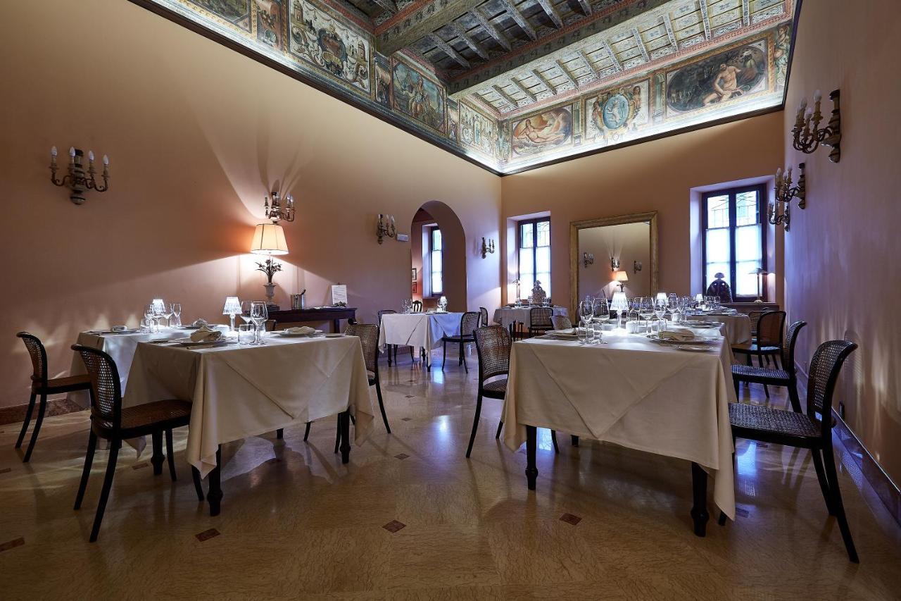 Albergo Trattoria Il Leone Pomponesco Exterior foto
