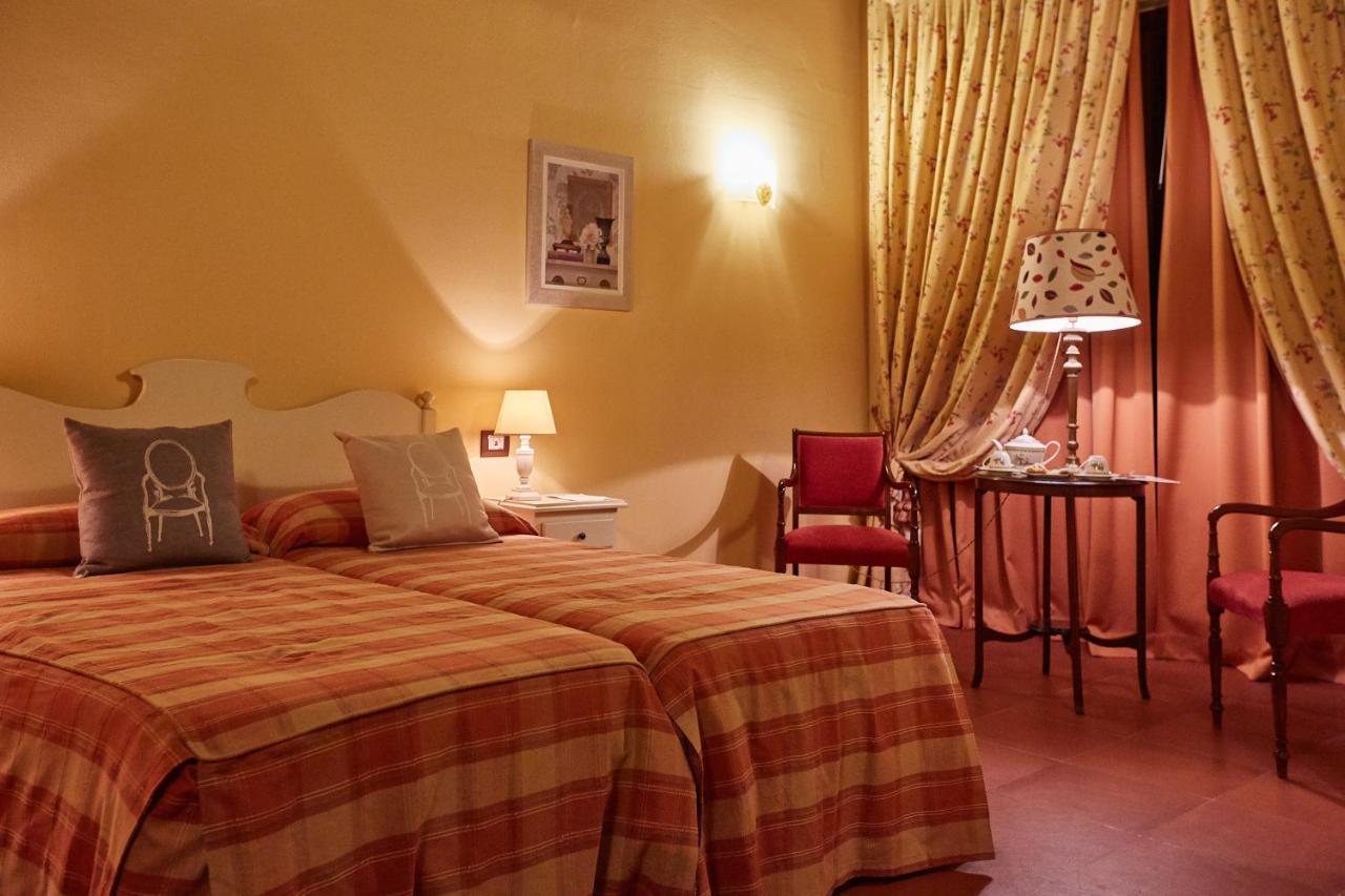 Albergo Trattoria Il Leone Pomponesco Exterior foto