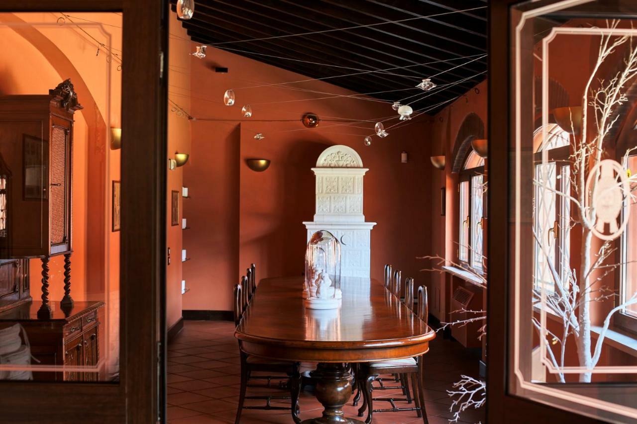 Albergo Trattoria Il Leone Pomponesco Exterior foto